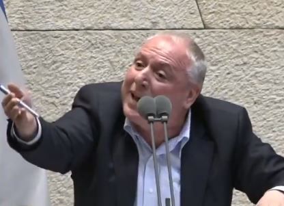 דודי אמסלם במתקפה קשה: "שיבשת חקירה, תשתוק"