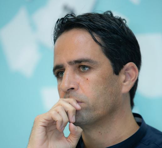 אלמוג בוקר חושף: "נכנסתי לאוטו ופשוט התפרקתי"