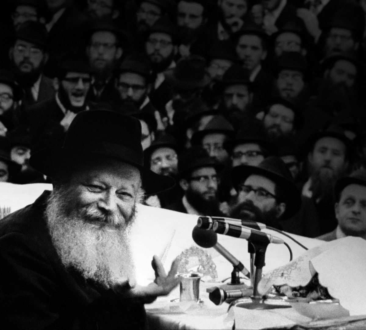 לכבוד ג' תמוז: נמואל ודני אבידני – מחרוזת ניגוני הרבי