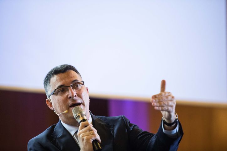 סער על דברי בנט: לצרף את ימינה לממשלה