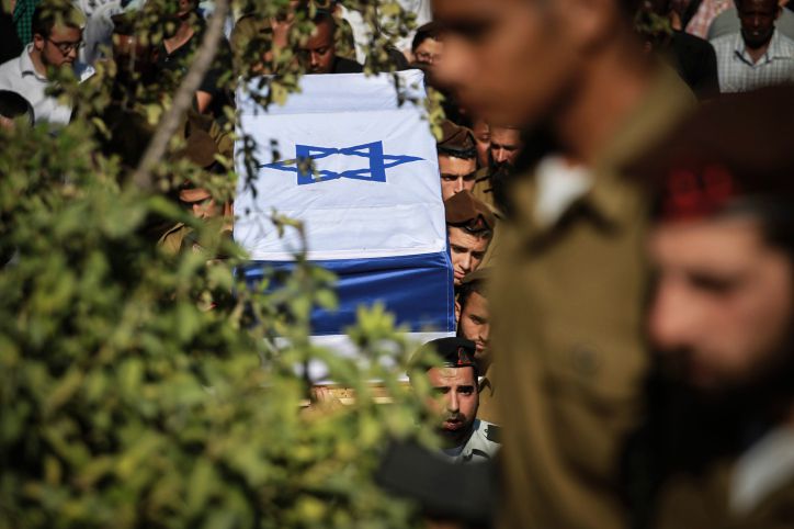 לוחם צה"ל התמוטט ומת; משפחתו דורשת נתיחה