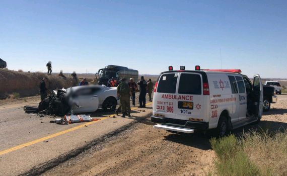 הרוג ושמונה פצועים בתאונה קשה בדרום