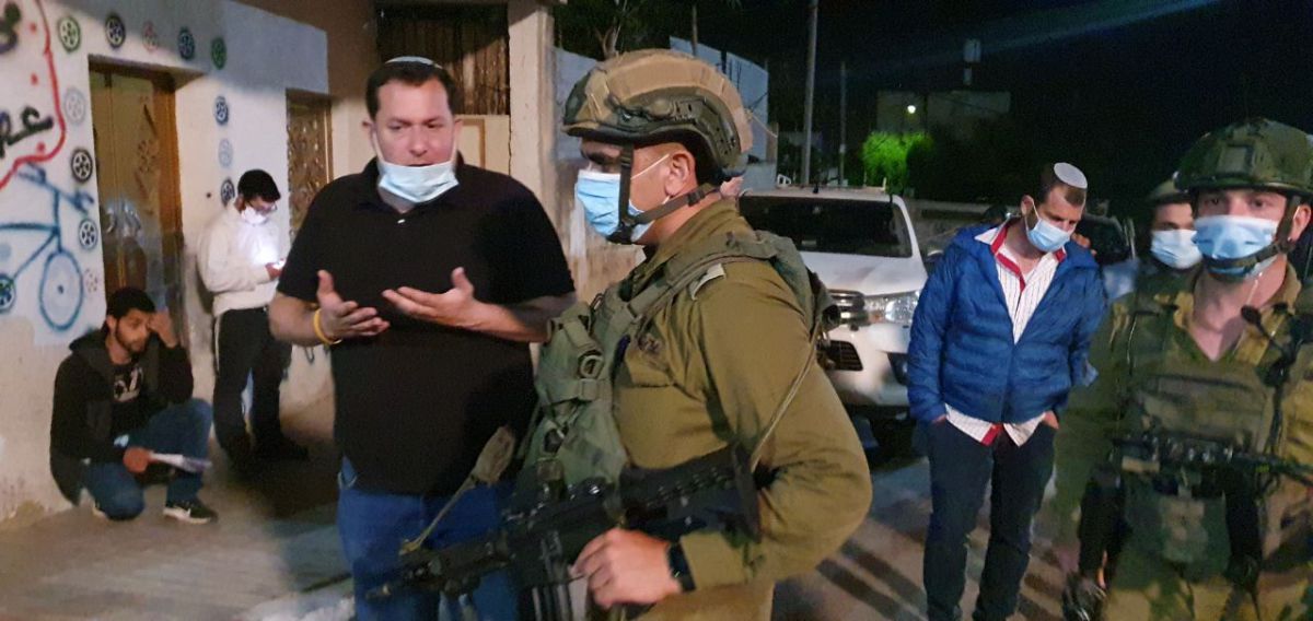 "קורא לנתניהו ללמוד מיהושע בן נון להחיל ריבונות"