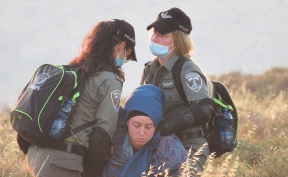 בתים ובתי כנסת פונו ונהרסו בכוכב השחר; צפו בתיעוד