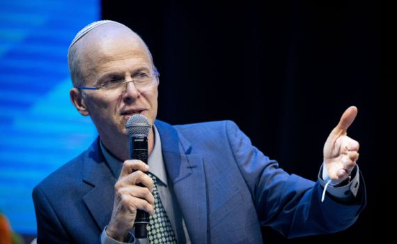 זעם בימין על החלטת התאגיד: "מעשה עז מצח"