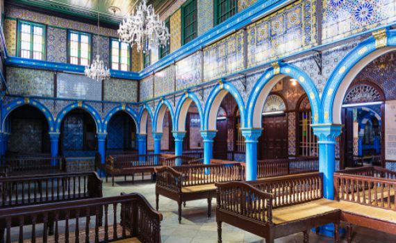 ר' אליהו מחכה למניין; אל תשאירו אותו לבד