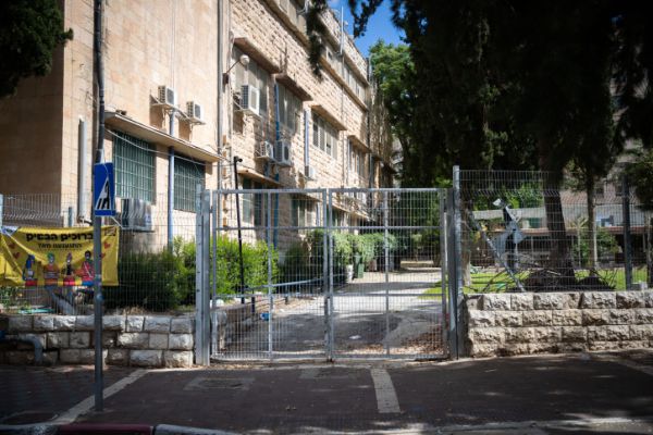 מסתמן: התיכונים וחטיבות הביניים ייסגרו עד לסוף השנה