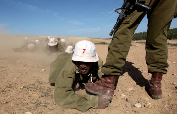 מגלן: חיילים התעללו בטירון; הקצין נשלח ל-28 ימי כלא