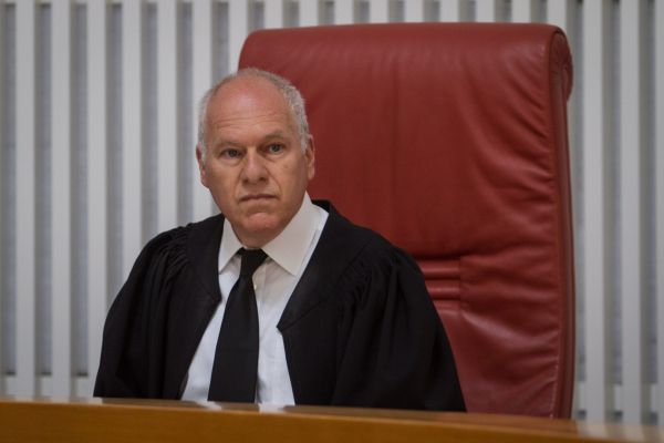 שופט עליון נוסף התלונן במשטרה על איומים נגדו