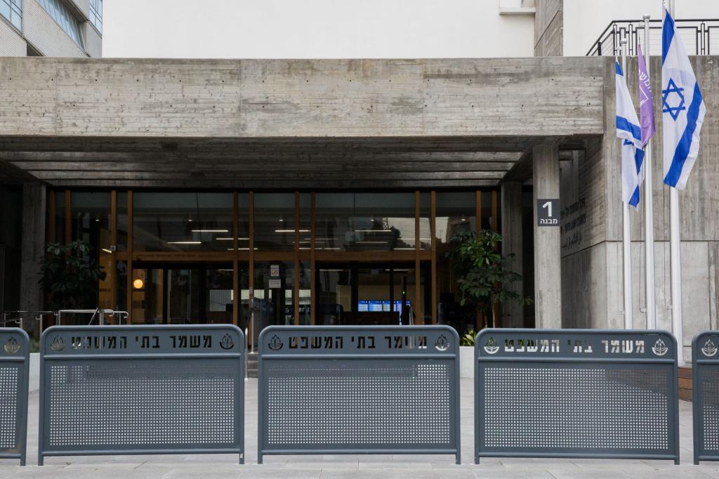 שופט אובחן כחולה קורונה, ארבעה שופטים בבידוד