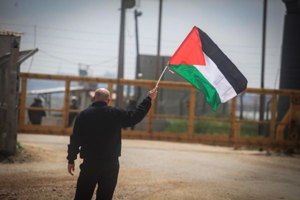 דיון בועדת חו"ב: הערבים משתלטים על שטחי C