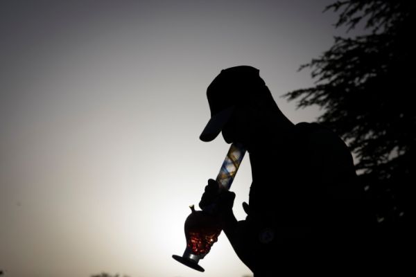 סוכם: הליכוד וכחול לבן יקדמו לגליזציה של קנאביס