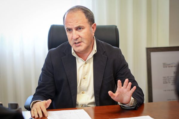 ראש עיריית אשדוד: לא ינתנו התראות ולא נוותר למפירי ההנחיות