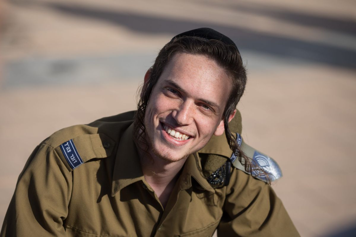 יגיד YES? מלך זילברשלג במשא ומתן עם חנוך דאום