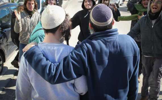 "המשטרה רואה חצי תמונה ועוצרת דווקא את היהודים"