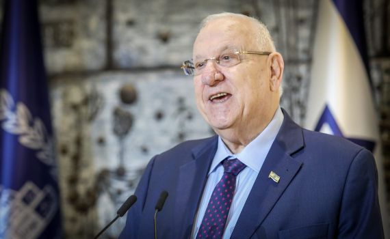 ריבלין על הטיסה לאבו דאבי: "נקווה לעוד פריצות דרך"