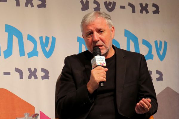 קצין בכיר: קיבלתי הוראה להפסיק לחקור את מאיר כהן