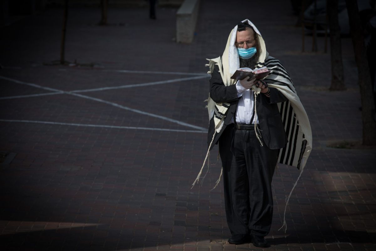 היועץ הרפואי: לסגור את בתי הכנסת