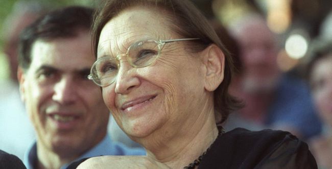 "אפרופו ברדוגו": אריאל הורביץ בסיפור על נעמי שמר