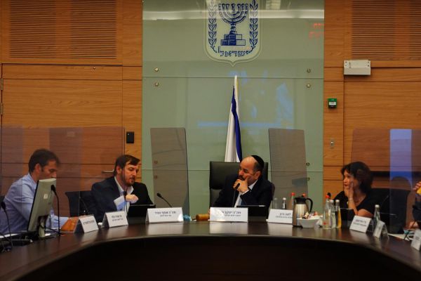 ישראל לא תהיה מהמדינות הראשונות שיפתחו לתיירות