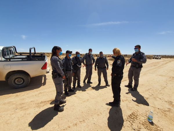 הפשיעה בדרום: ציוד צבאי אותר, 17 חשודים נעצרו