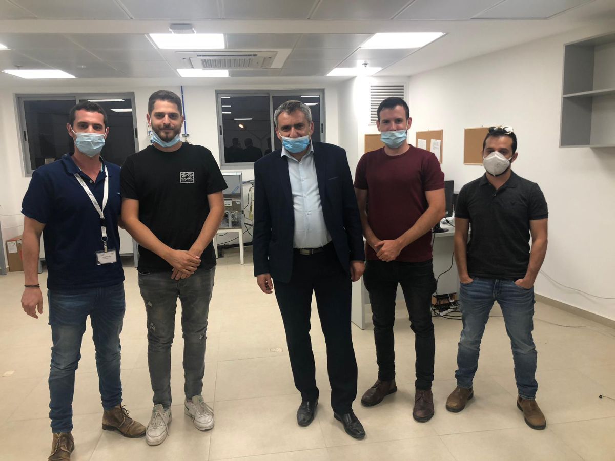 סטודנט באריאל: "בחירה בין המבחנים לבריאות של אבא"