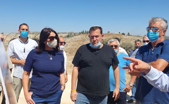 מירי רגב: "נפתור את אתגרי התחבורה של ההתיישבות"