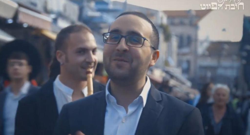 לקראת שבת: חידוש מיוחד לפיוט "דרור יקרא". צפו