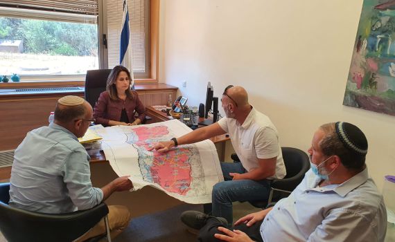 מועצת יש"ע קוראת לערוך דיון בקבינט על הריבונות