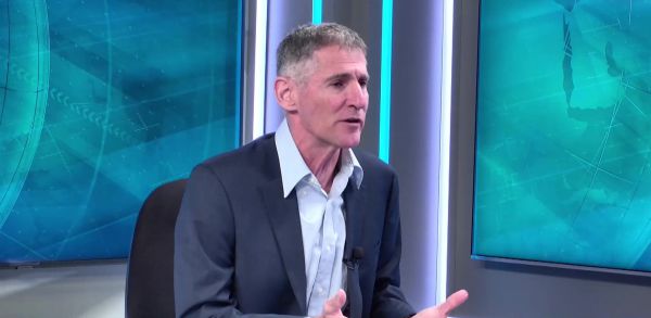 יאיר גולן מפתיע: "גוש עציון ומעלה אדומים יישארו אצלנו"