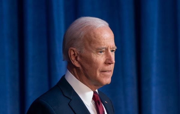 ביידן במתקפה על הנשיא טראמפ: "גורם לנזק עוצר נשימה לאומה"