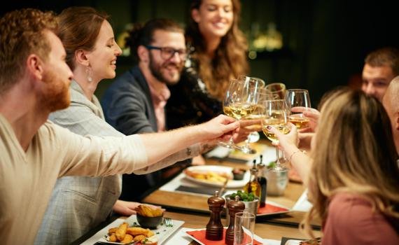 המשטרה סגרה מסעדה שהפרה את תקנות הקורונה