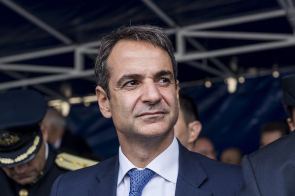 אחרי נתניהו: יאיר לפיד נפגש עם ראש ממשלת יוון