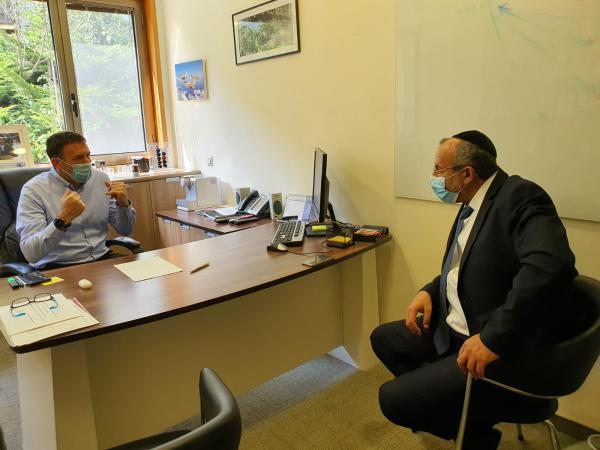 פגישה בין שר הדתות למתן כהנא לקידום הרבנות ורבני עיר