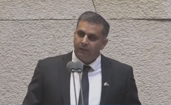 בכנסת דנים: החמ"ד קורס; מאות מורים מפוטרים