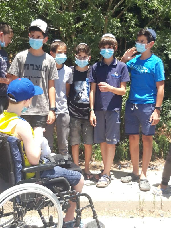 הפצוע האנוש חזר לראשונה לביתו בנווה צוף