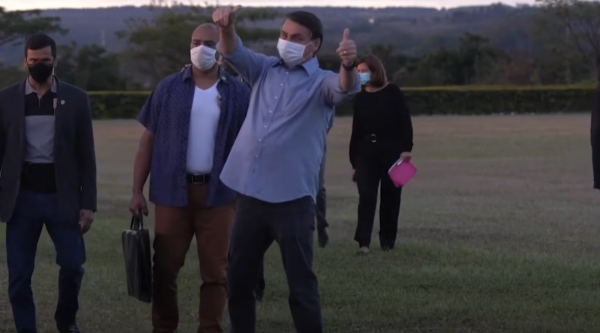 נשיא ברזיל יצא מבידוד: "נתגבר על המגפה"