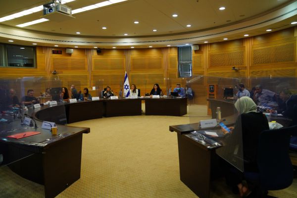 בזמן שאין הסכמות, גם הכנסת לא מתפקדת