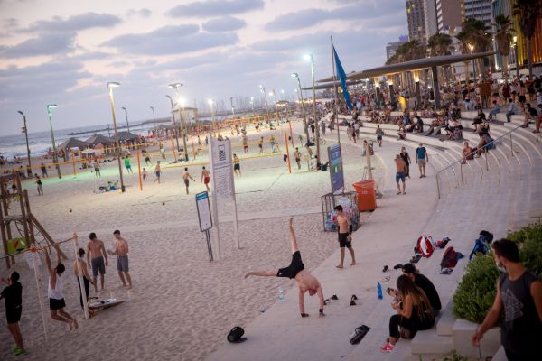 סגר חלקי בסופ"ש וסגירת חופים: אלה ההגבלות החדשות