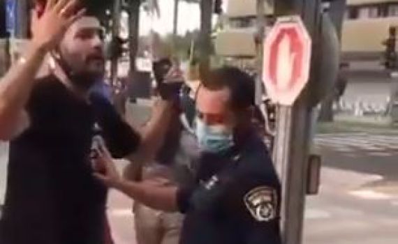 קיבל קנס והתפרץ: "יש לי שלושה ילדים להאכיל"