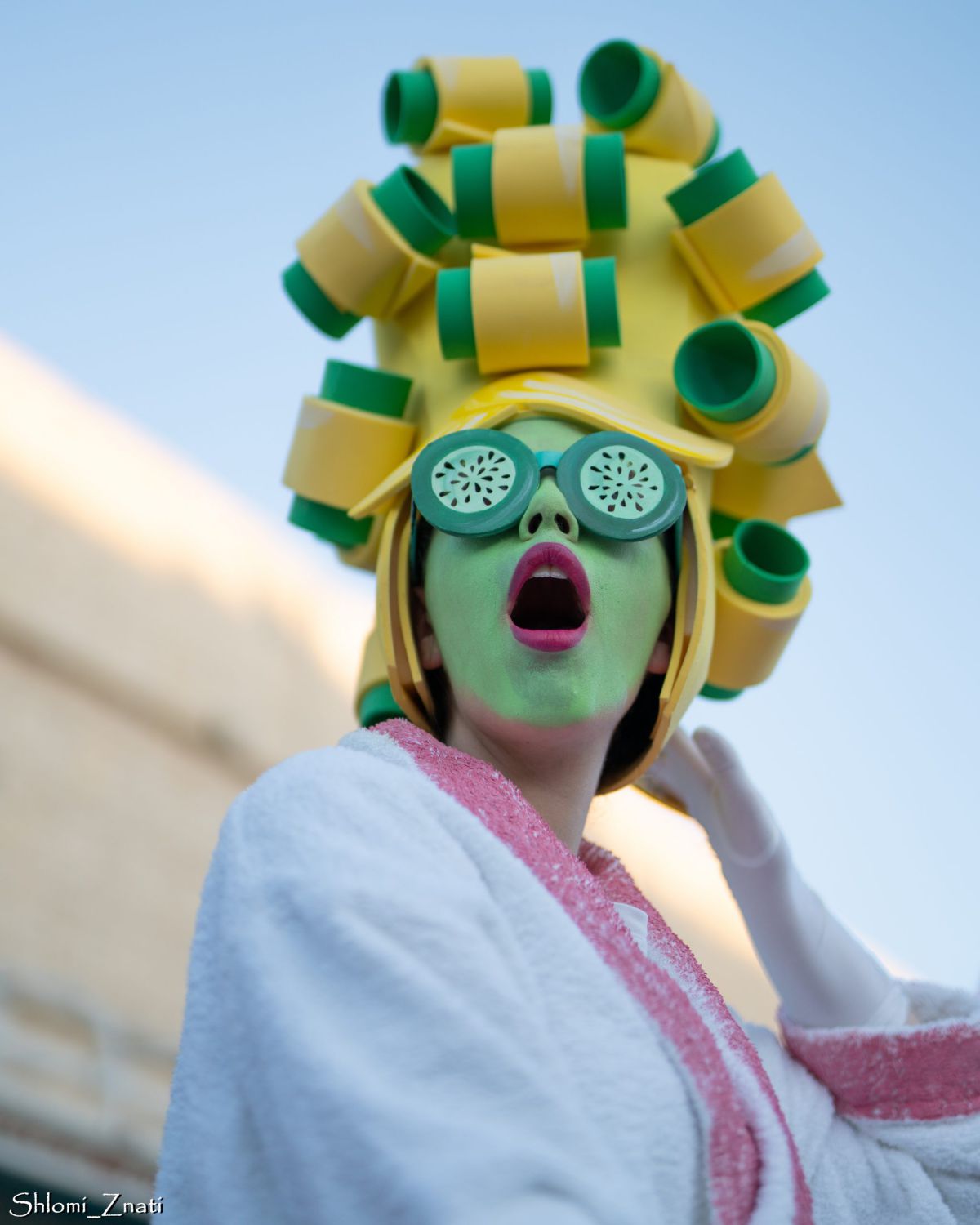 טוויסט בעלילה: מתגייסים למען אמני תיאטרון הרחוב