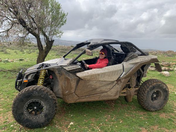 שירצור באקסטרים: לדהור להרים עם טרקטורון שטח