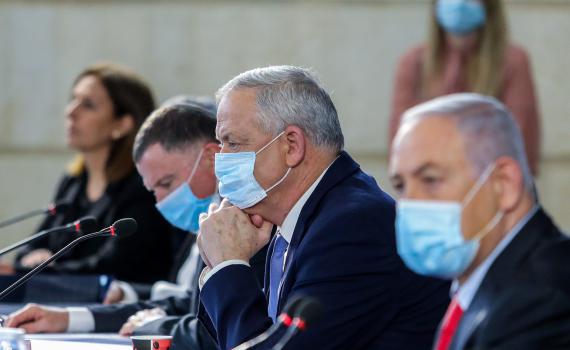 חילופי דברים בממשלה; גמליאל: "לא ועד קיבוץ כאן"