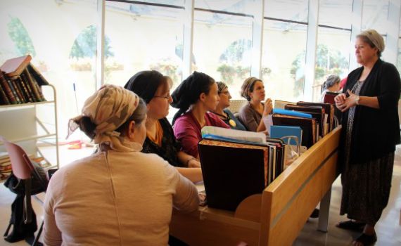 הרבנות נכנעה: נשים ייבחנו מחוץ לרבנות הראשית