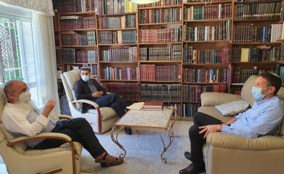 מתן כהנא נפגש עם שורת רבנים סרוגים על דת ומדינה