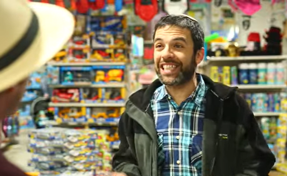 אנדרדוס: "מתנה לחתונה" גרסת הקורונה. צפו