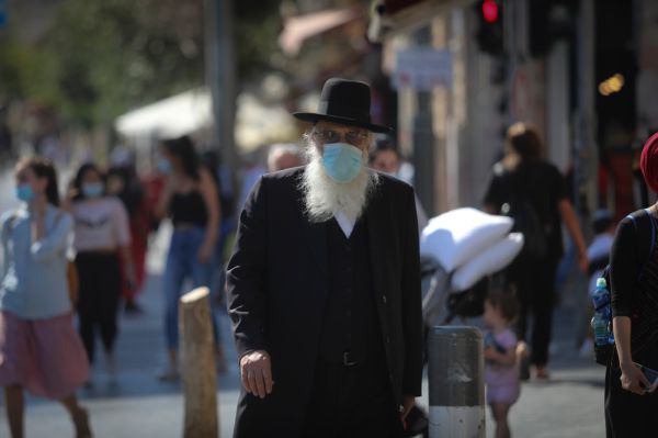 בני ברק בחוץ: גם היישובים החרדים יוצאים מסגר