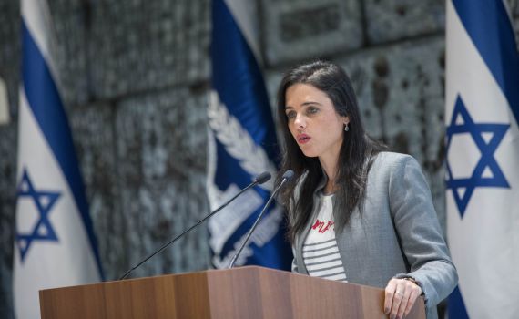 שקד תשמור על מקומה בוועדה לבחירת שופטים?