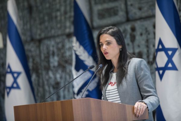 איילת שקד תגיש מועמדות לוועדה למינוי דיינים