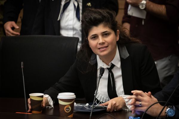 השכל: "בנט ולפיד יודעים – אנחנו קרובים להסכמה"